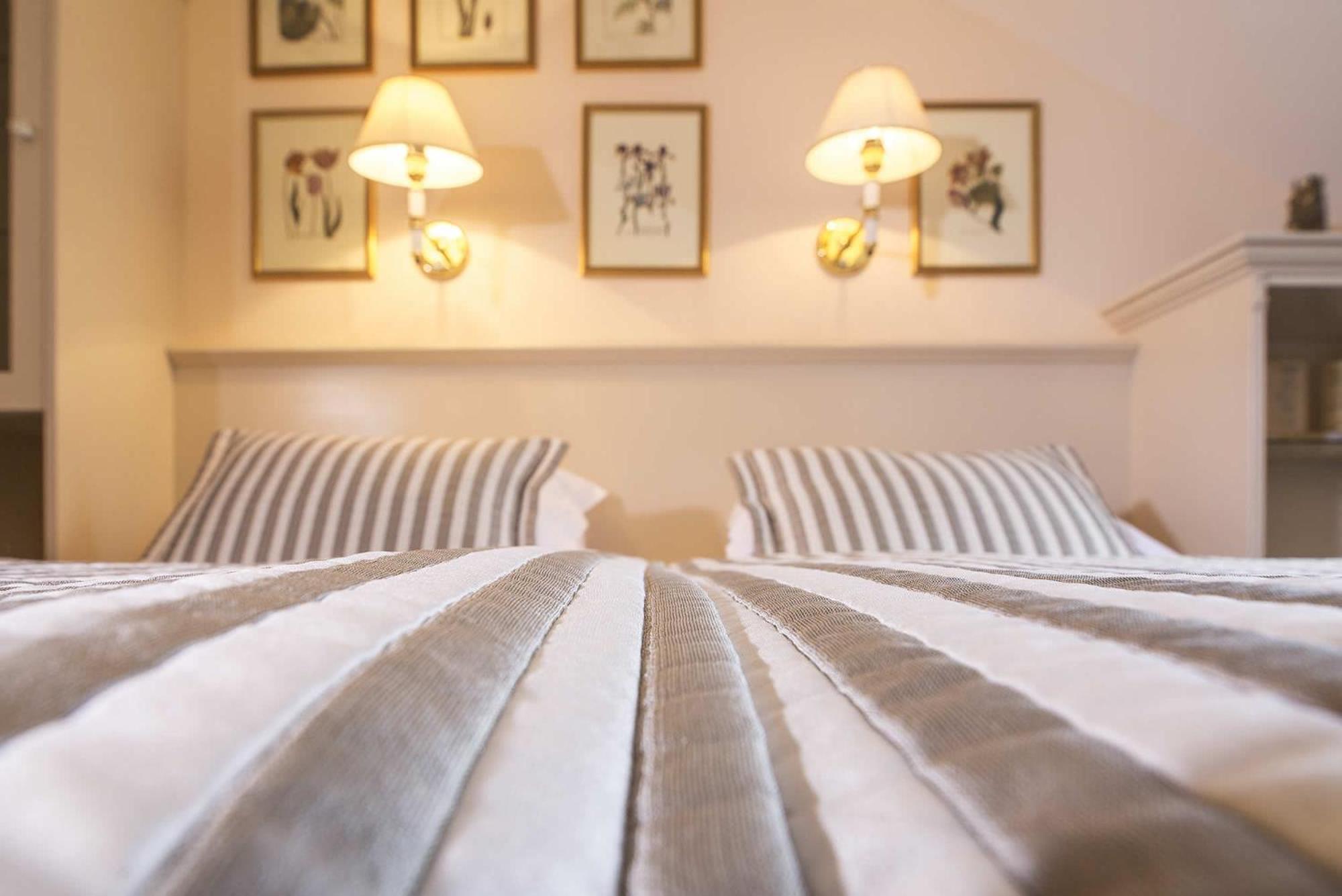 Karlsbad Grande Madonna Hotel ภายนอก รูปภาพ