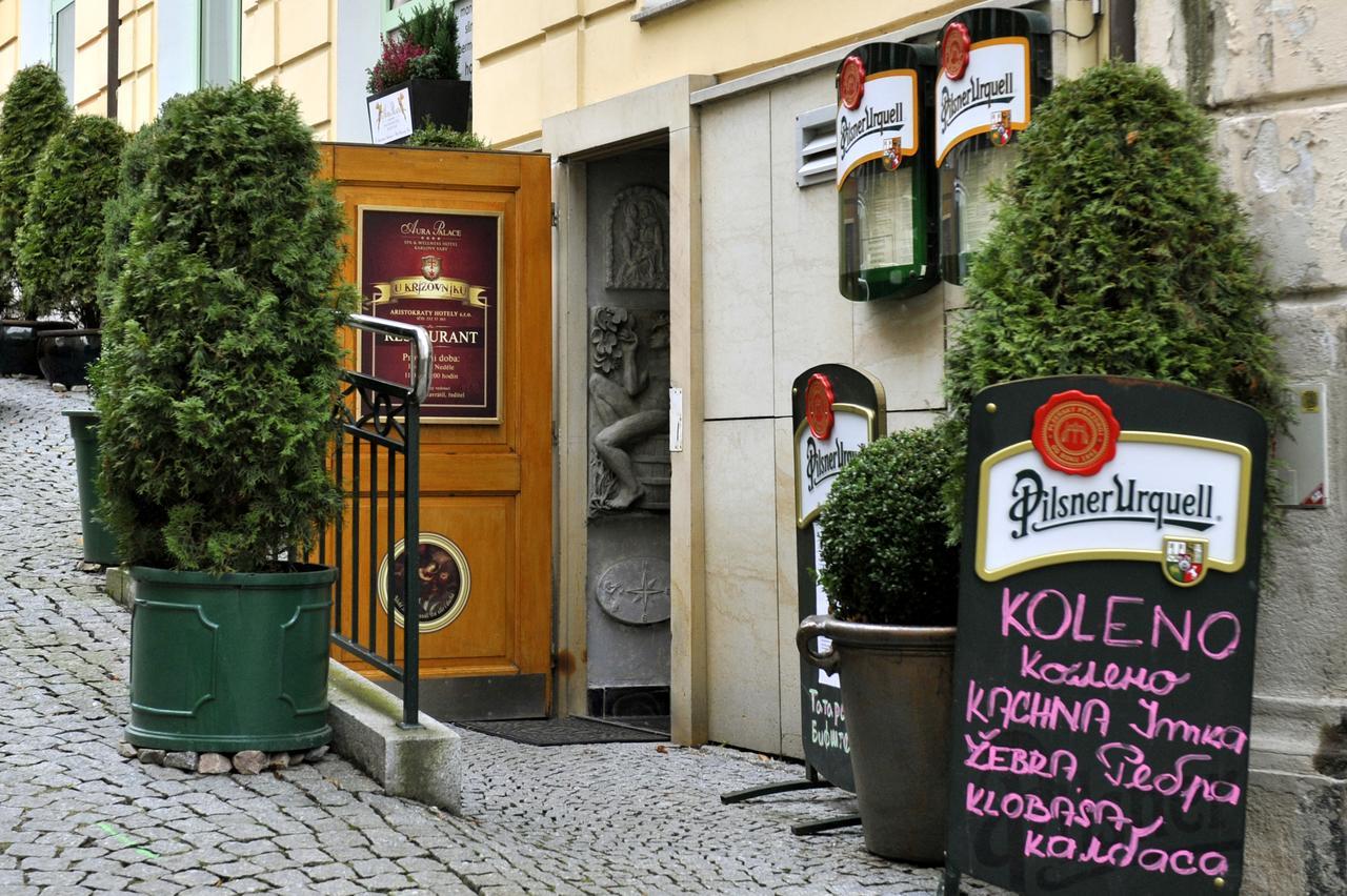 Karlsbad Grande Madonna Hotel ภายนอก รูปภาพ